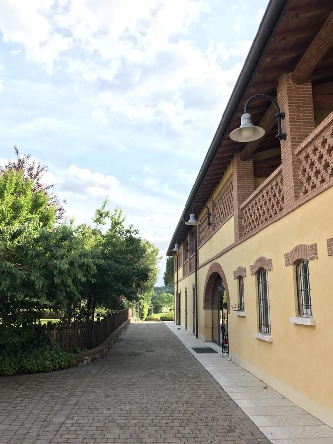 Agriturismo Corte Salandini Hotel Ponti sul Mincio Exterior photo